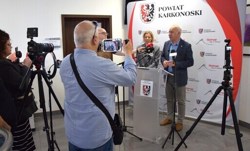 Zdjęcie do Konferencja prasowa