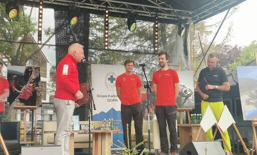 Zdjęcie do Obchody 50-lecia Grupy Karkonoskiej GOPR