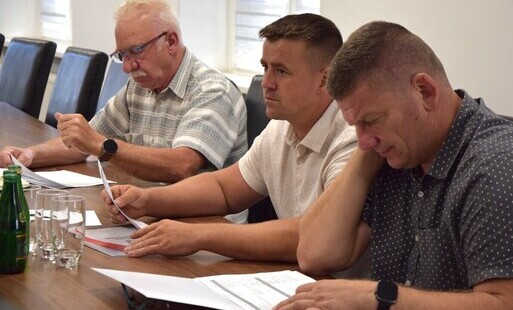 Zdjęcie do Kto zdobędzie &bdquo;Karkonosza 2026"? Kapituła wybrała!