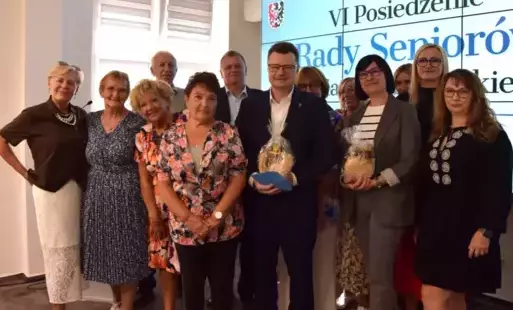 Zdjęcie do VI Rada Senior&oacute;w Powiatu Karkonoskiego