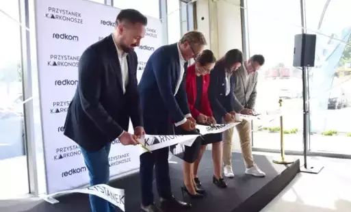 Zdjęcie do Przystanek Karkonosze w Miłkowie &ndash; oficjalnie otwarty!