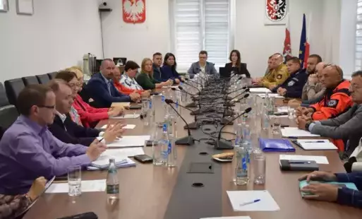 Zdjęcie do Posiedzenie Komisji Bezpieczeństwa i Porządku Powiatu Karkonoskiego