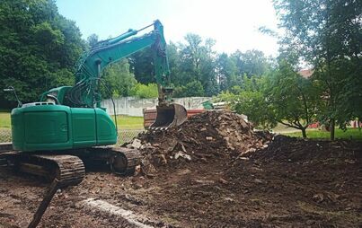 Zdjęcie do Rozpoczęcie przebudowy sieci kanalizacyjnej na terenie DPS Janowice Wielkie 