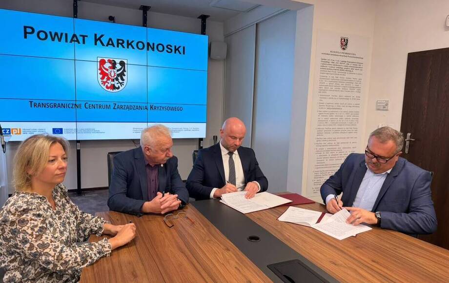 Umowa na rozbudowę ronda w Kowarach